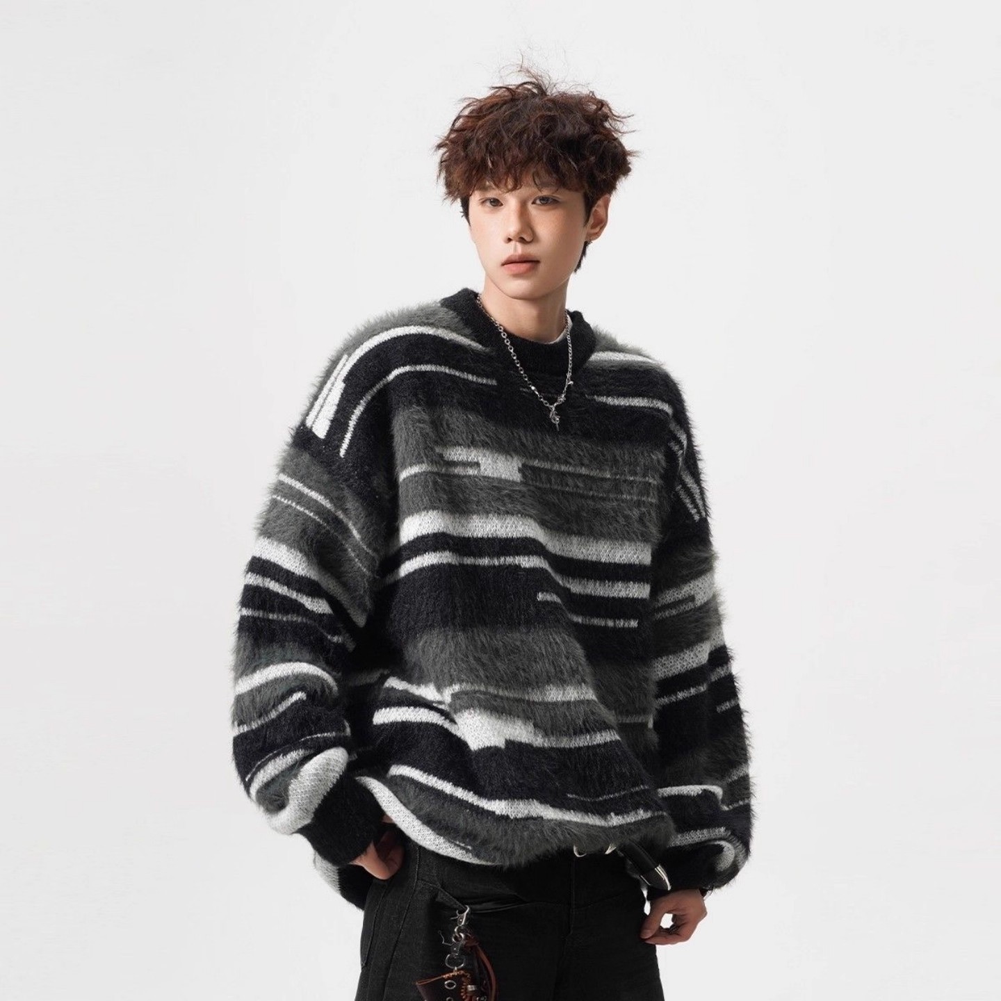 Color-block Striped Knitwear With A Loose And Relaxed Feel